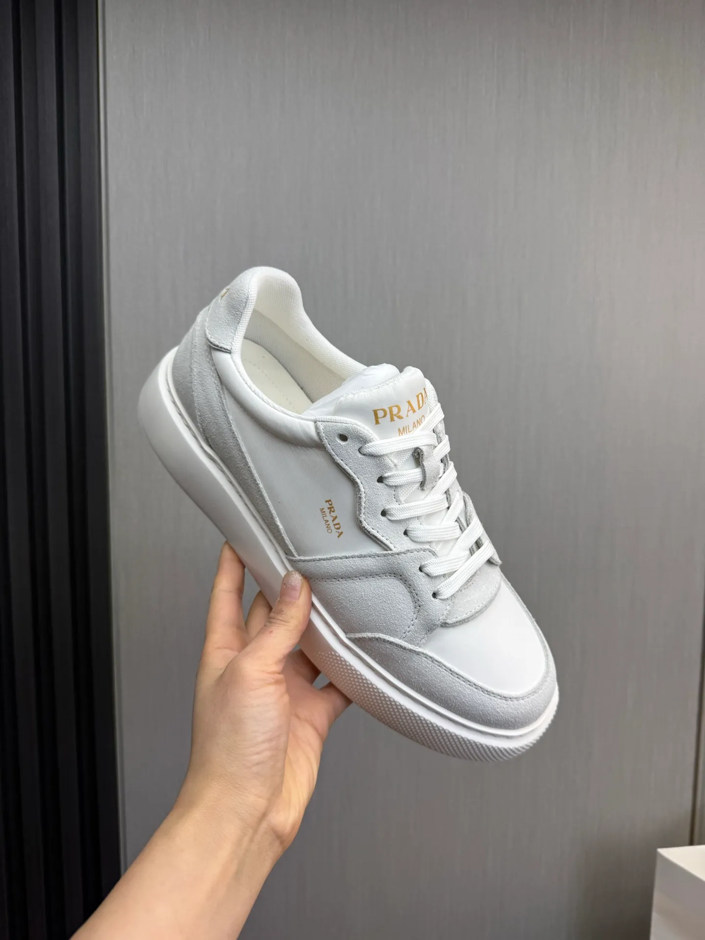 Factory price 560💰 [PRADA] Men’s shoes are popular in the counter, official website is synchronized, 1 high-quality shipment ✔️Original cowhide + cowhide lining, 1🆚1 replica, original sole, 38-45 (45 customized, non-refundable)